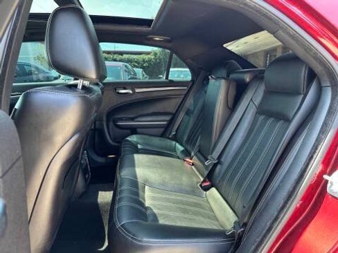 Used 2020 Chrysler 300 S RWD image 12
