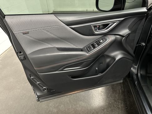 Used 2019 Subaru Forester Sport AWD/4WD image 16