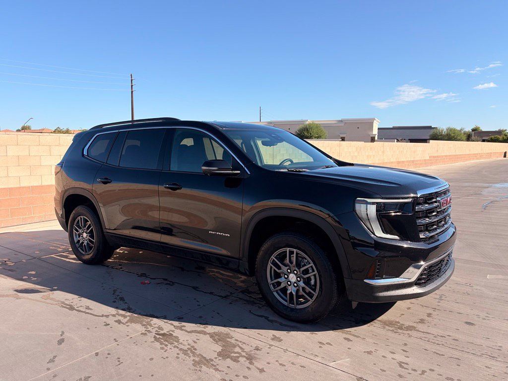 Used 2026 GMC Acadia Elevation FWD image 4