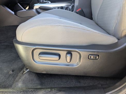 Used 2023 Toyota Tacoma SR AWD/4WD image 20