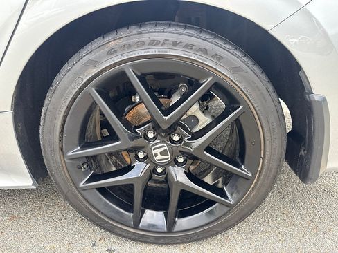 Used 2025 Honda Civic Sport image 8