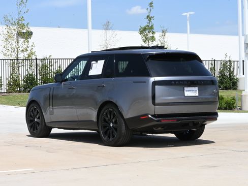 Used 2023 Land Rover Range Rover SE AWD/4WD image 6