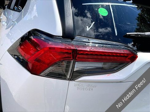 Used 2020 Toyota RAV4 XLE w/ Convenience Package AWD/4WD image 28