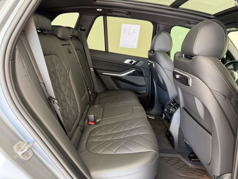 Certified 2024 BMW X5 xDrive40i w/ M Sport Package AWD/4WD image 31