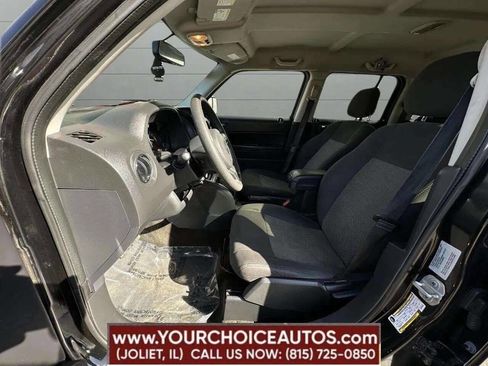 Used 2016 Jeep Patriot Sport w/ Power Value Group image 13