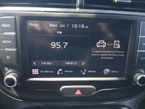 Used 2025 Kia Soul LX FWD image 20