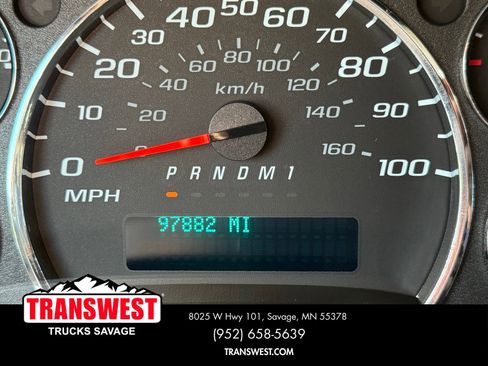 Used 2021 Chevrolet Express 2500 w/ Driver Convenience Package RWD image 21