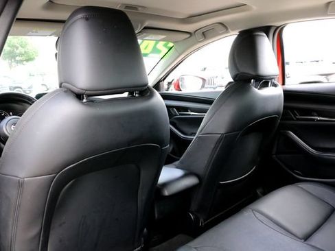 Used 2024 MAZDA MAZDA3 s FWD image 23