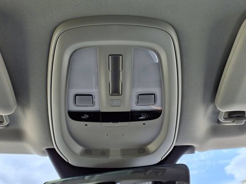 Certified 2024 Volvo XC90 B6 Plus AWD/4WD image 28
