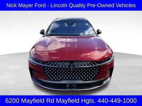 Used 2024 Lincoln Nautilus Reserve w/ Equipment Group 202A image 2
