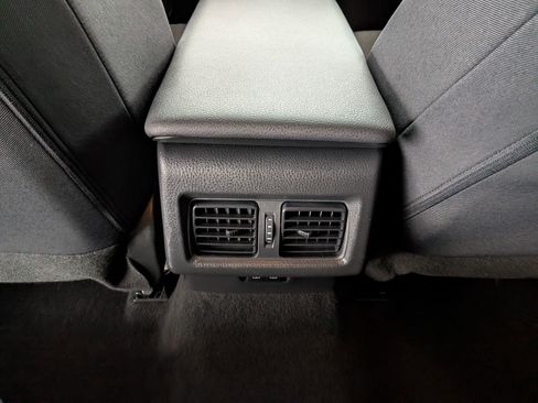 Certified 2025 Toyota Camry LE FWD image 28