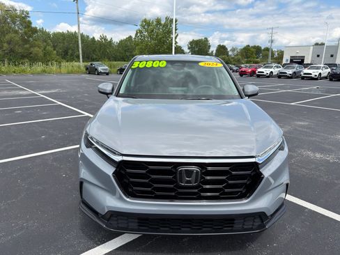 Used 2024 Honda CR-V EX image 9