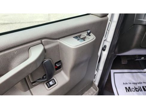 Used 2020 Chevrolet Express 3500 LT w/ LT Preferred Equipment Group image 10