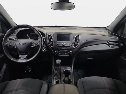 Used 2022 Chevrolet Equinox RS w/ LPO, Floor Liner Package AWD/4WD image 10