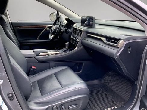 Used 2020 Lexus RX 350L Premium w/ Premium Package image 7