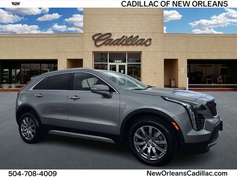 Used 2023 Cadillac XT4 Premium Luxury image 1