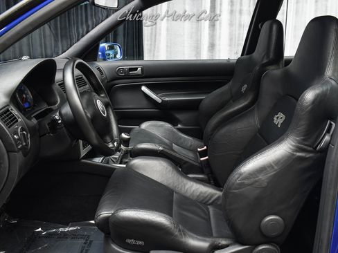 Used 2004 Volkswagen R32 image 18