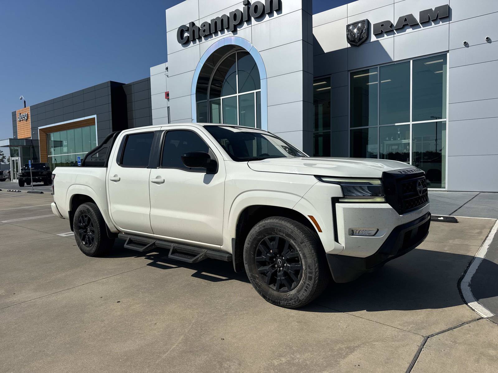 Used 2023 Nissan Frontier SV w/ Midnight Edition Package RWD image 1