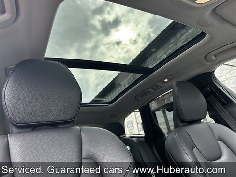 Used 2023 Volvo XC60 B5 Plus w/ Protection Package Premier AWD/4WD image 19