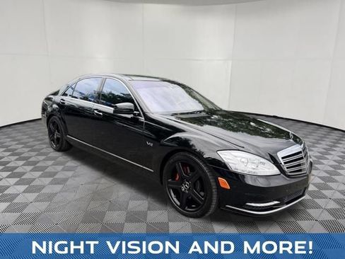 Used 2011 Mercedes-Benz S 600 image 7