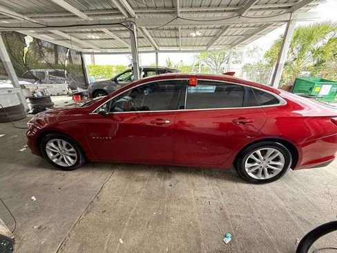 Used 2016 Chevrolet Malibu LT image 6