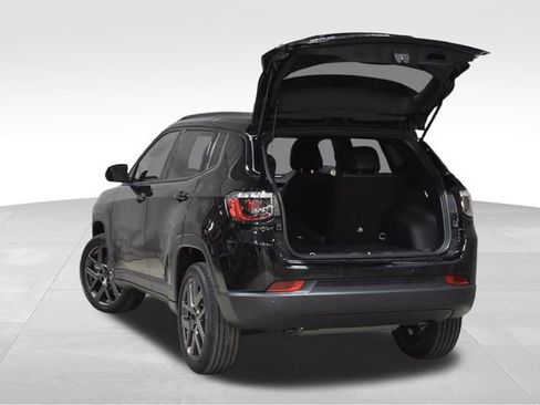 New 2026 Jeep Compass Limited image 28