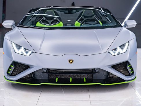 Used 2023 Lamborghini Huracan EVO RWD image 5