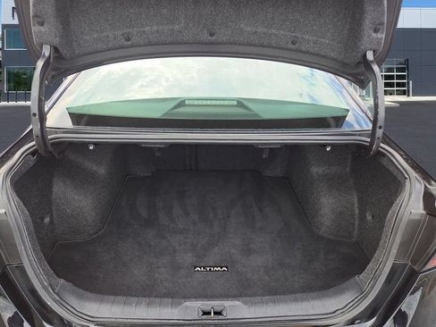 Used 2023 Nissan Altima 2.5 SV FWD image 28