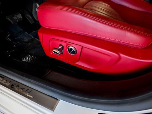 Used 2022 Maserati Ghibli Modena Q4 image 16