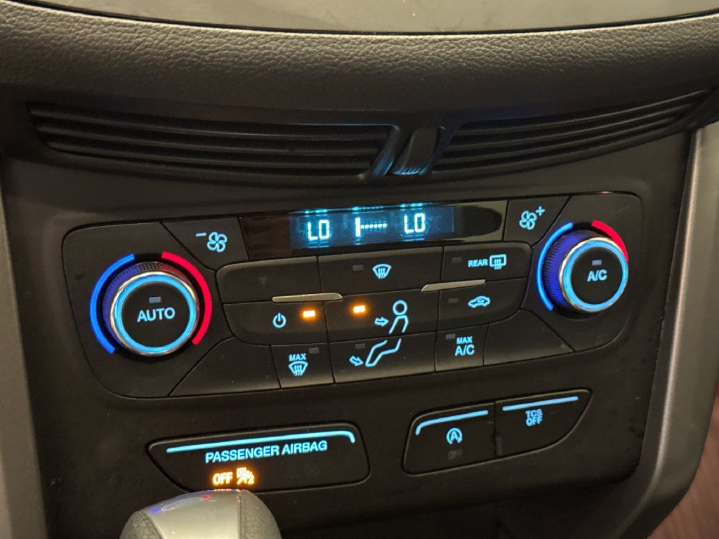 Used 2017 Ford Escape SE FWD image 26