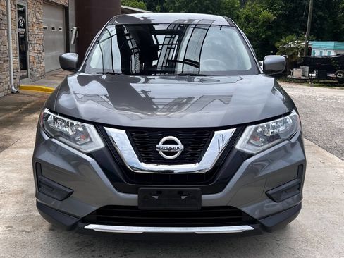 Used 2017 Nissan Rogue S FWD image 10