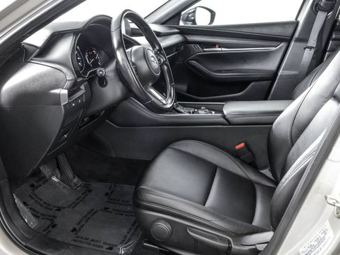 Used 2024 MAZDA MAZDA3 s FWD image 6
