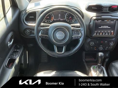Used 2018 Jeep Renegade Limited w/ UConnect 8.4 Nav Group FWD image 14