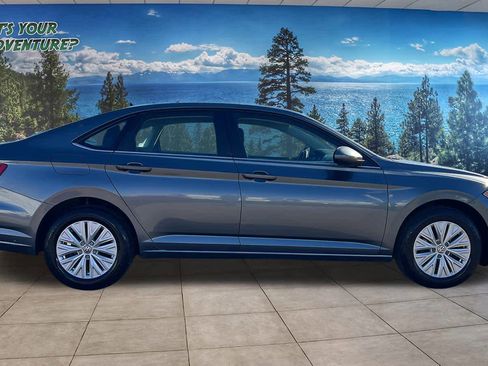 Used 2019 Volkswagen Jetta S image 4