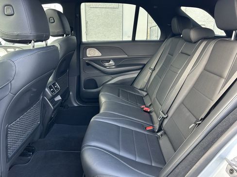 Used 2023 Mercedes-Benz GLE 350 4MATIC w/ Premium Package image 12