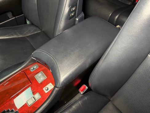 Used 2008 Lexus LS 460 RWD image 39
