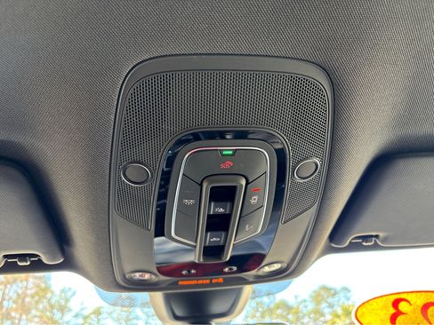 Used 2023 Audi SQ5 Premium Plus image 33