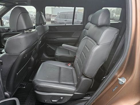 Used 2024 Hyundai Santa Fe Calligraphy image 14