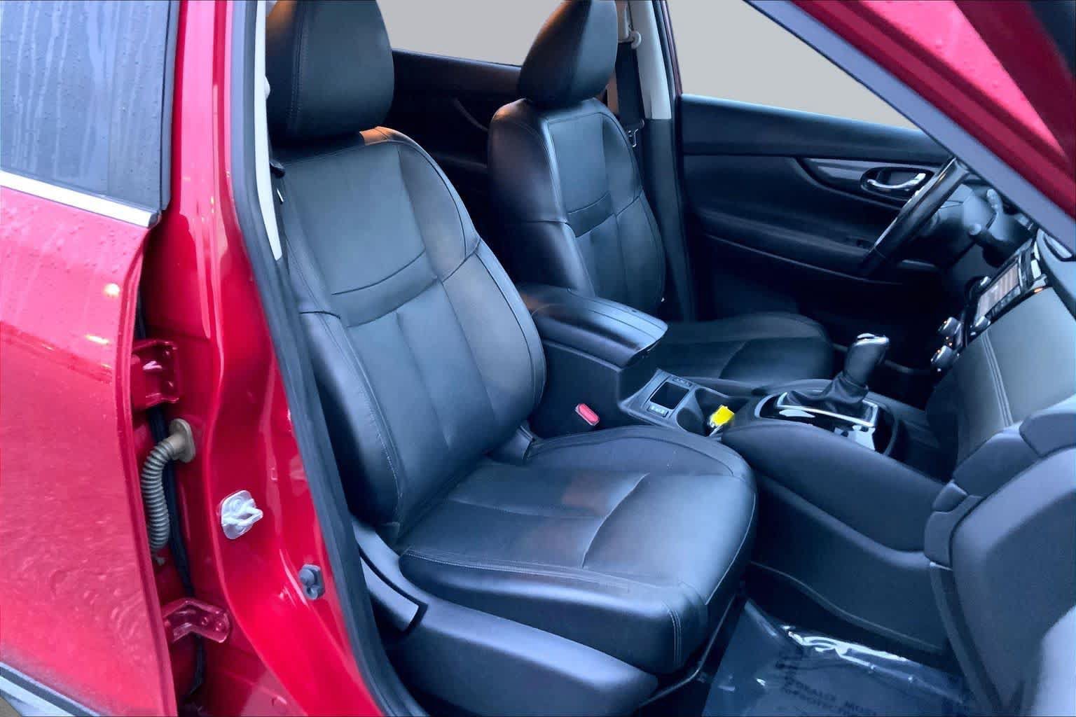 Used 2017 Nissan Rogue SL w/ SL Premium Package FWD image 8