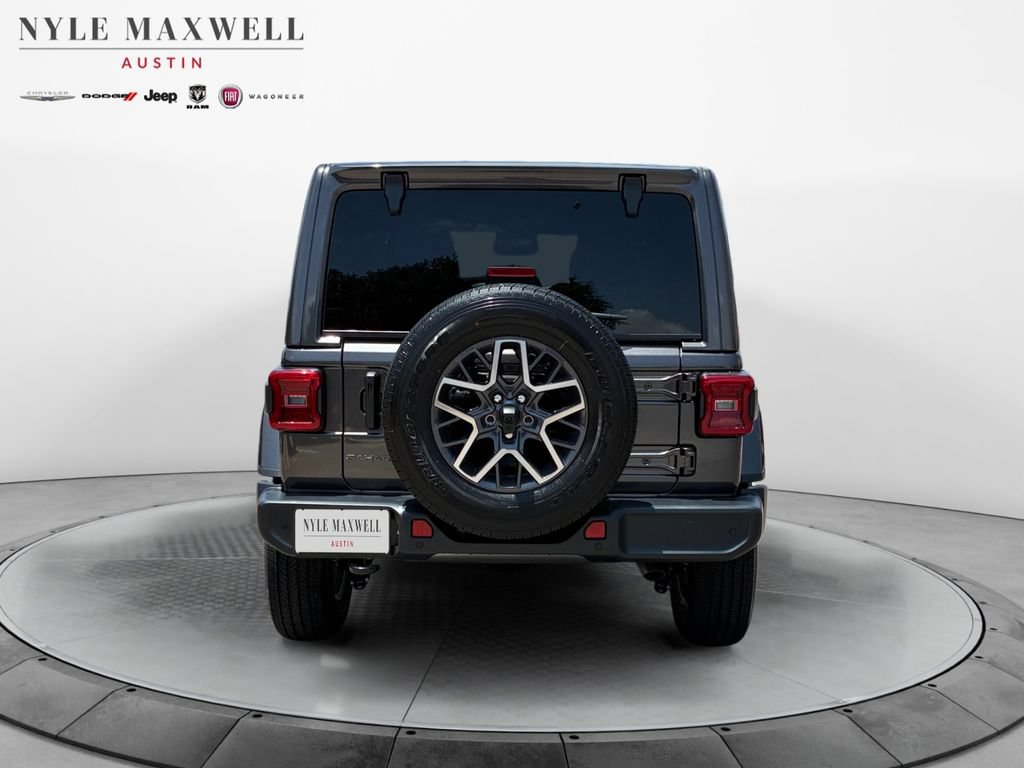 New 2026 Jeep Wrangler Unlimited Sahara AWD/4WD image 15