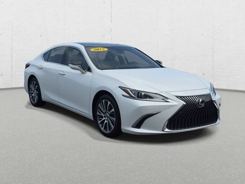 Used 2019 Lexus ES 350 w/ Accessory Package 2 FWD image 3