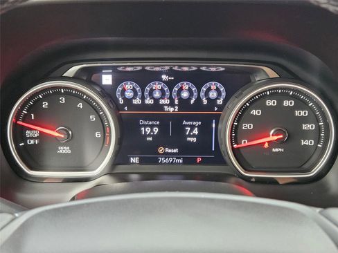 Used 2021 Chevrolet Tahoe Premier w/ Premium Package RWD image 14