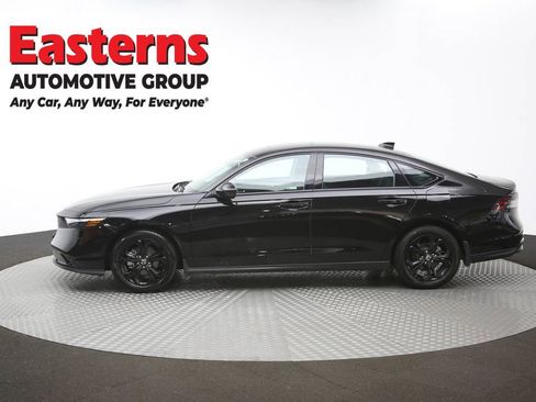 Used 2025 Honda Accord SE image 59