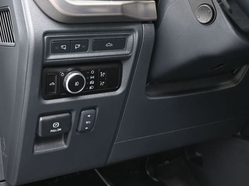 Used 2023 Ford F150 Raptor AWD/4WD image 23