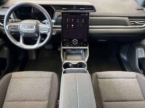 Used 2026 GMC Terrain Elevation w/ Black Edition image 12