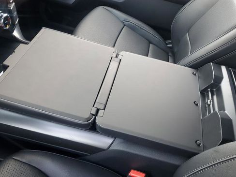 New 2026 Ford F150 Lariat w/ Equipment Group 502A High image 42