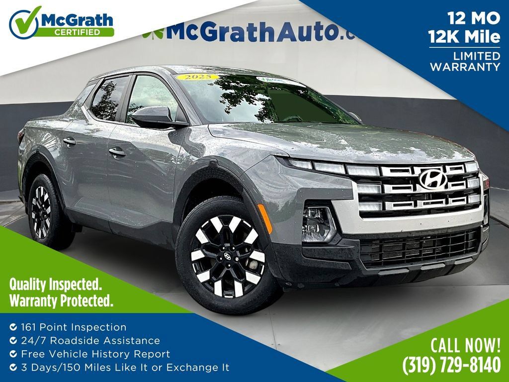 Used 2025 Hyundai Santa Cruz SE AWD/4WD image 1