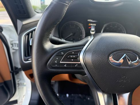 Used 2024 INFINITI Q50 Sensory image 20