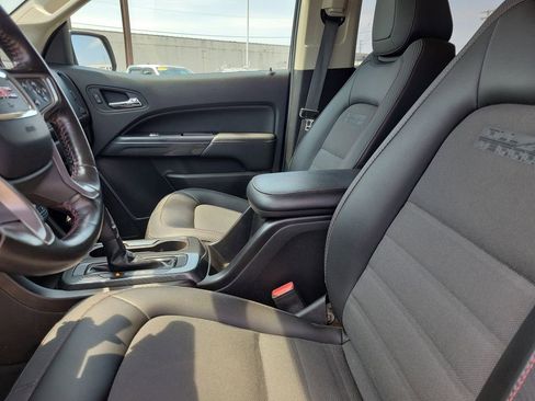Used 2019 GMC Canyon All Terrain w/ All Terrain X Package AWD/4WD image 18