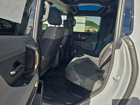 New 2025 GMC Hummer EV 3X image 22